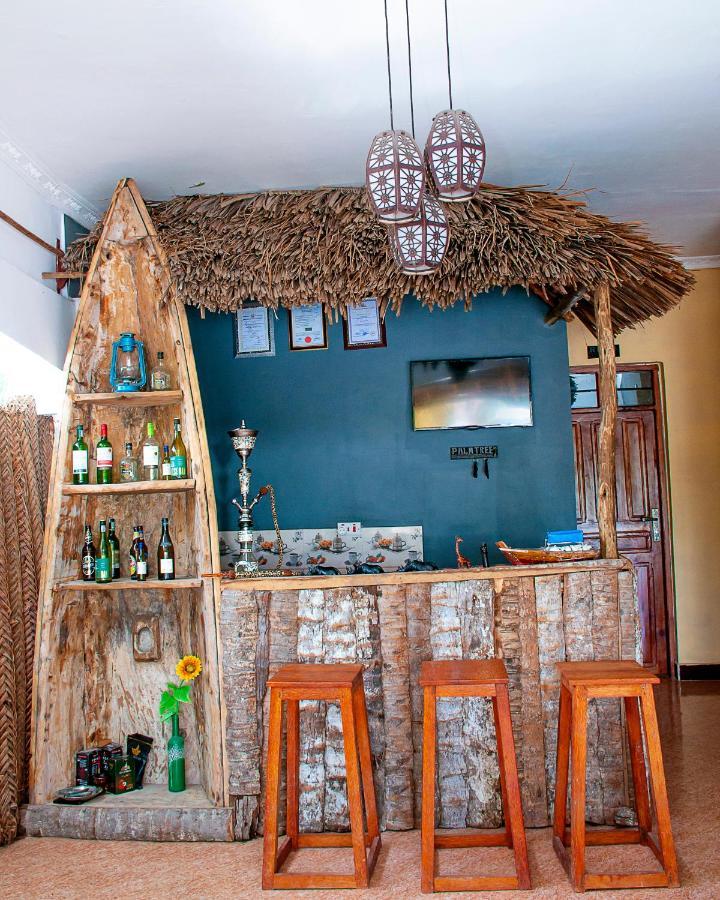Bed and Breakfast Palm Nungwi Exterior foto