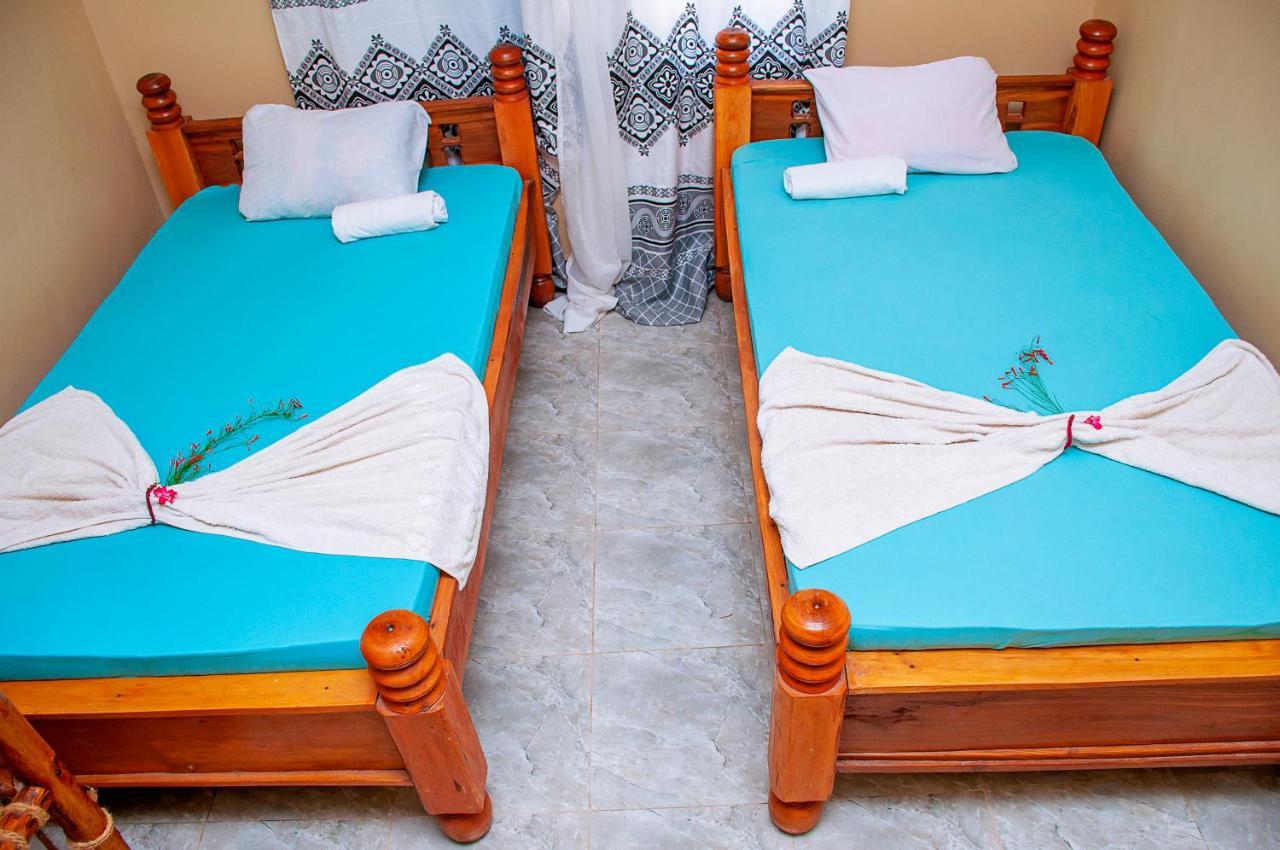 Bed and Breakfast Palm Nungwi Exterior foto